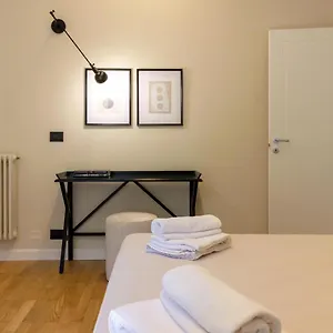  Appartamento Casa Clio In Canton De Fiori